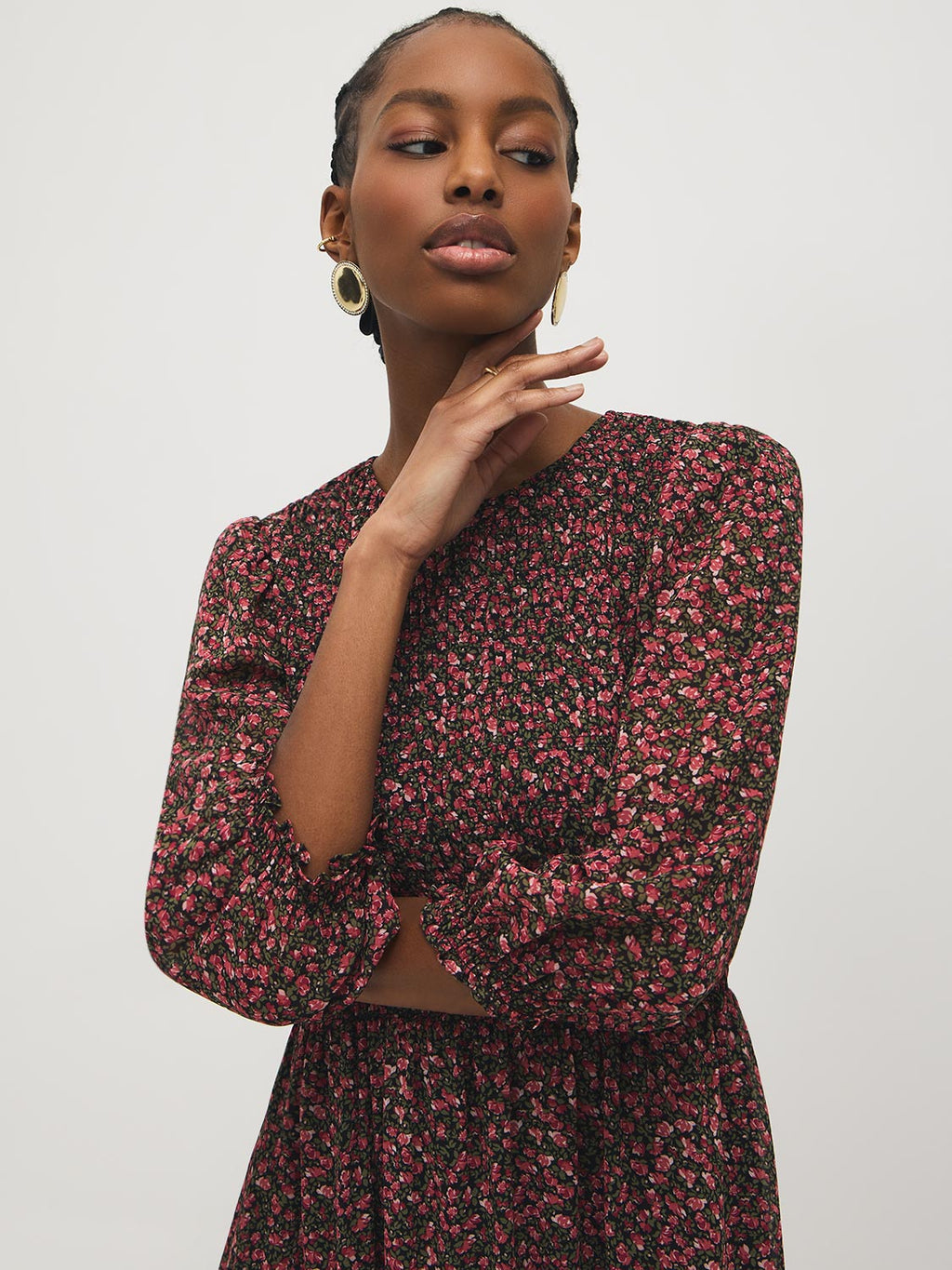 Robe midi en mousseline fleurie smockée