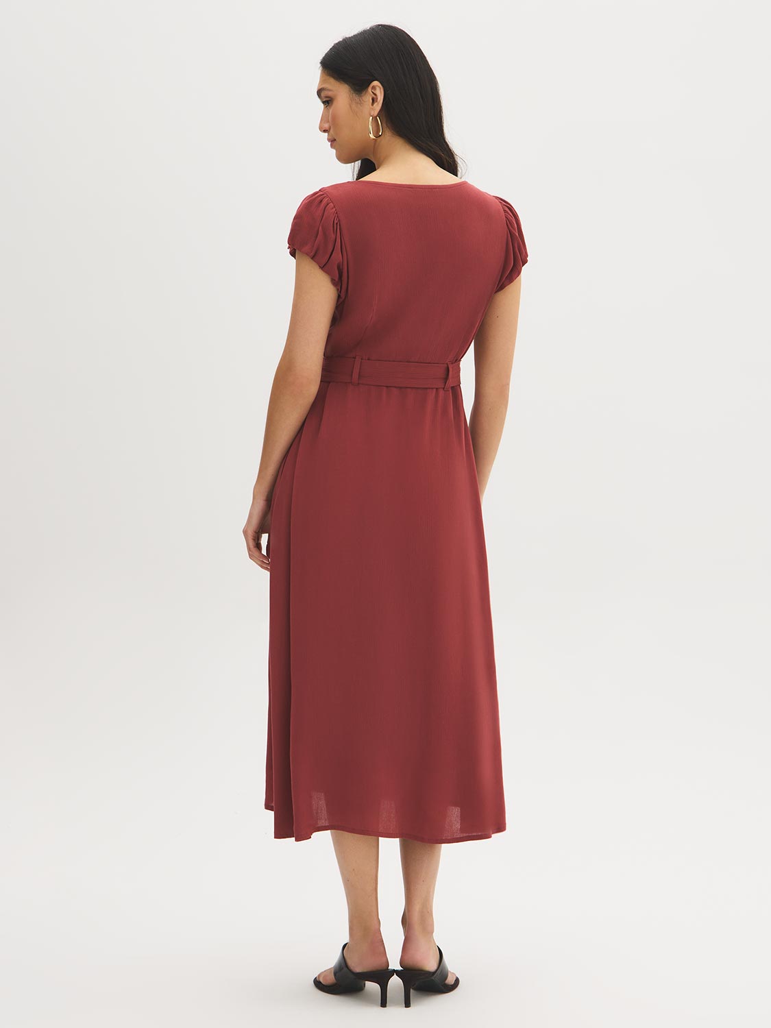 Robe midi texturée à nouer à la taille