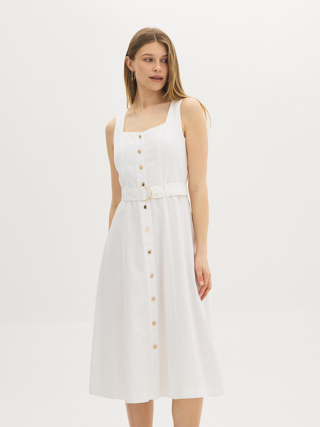 Robe midi en jean de coton ceinturée