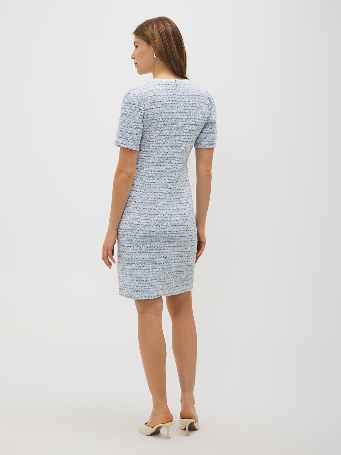 Robe boutonnée à manches courtes en bouclette