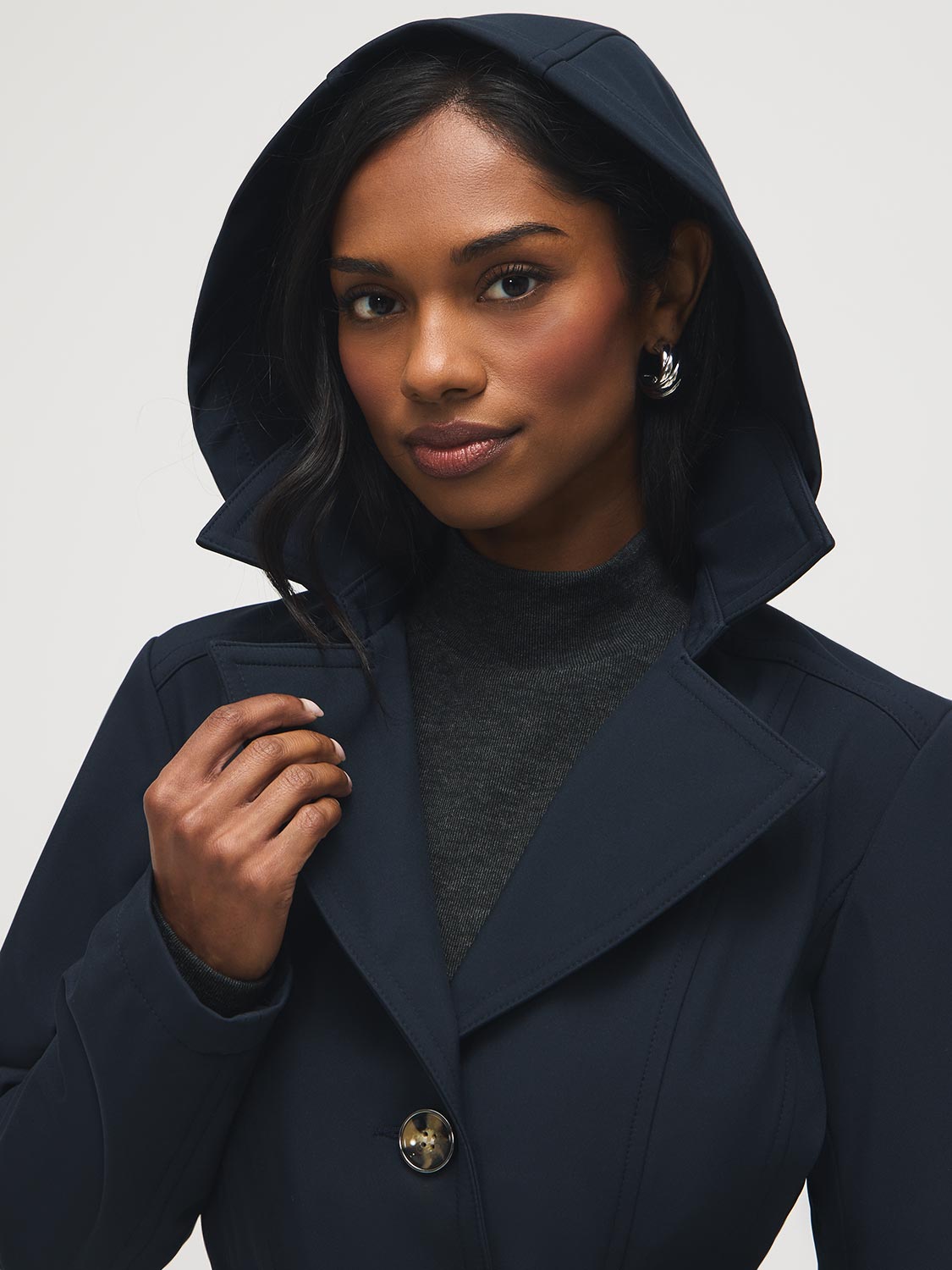 Trench-coat mi-long à capuche