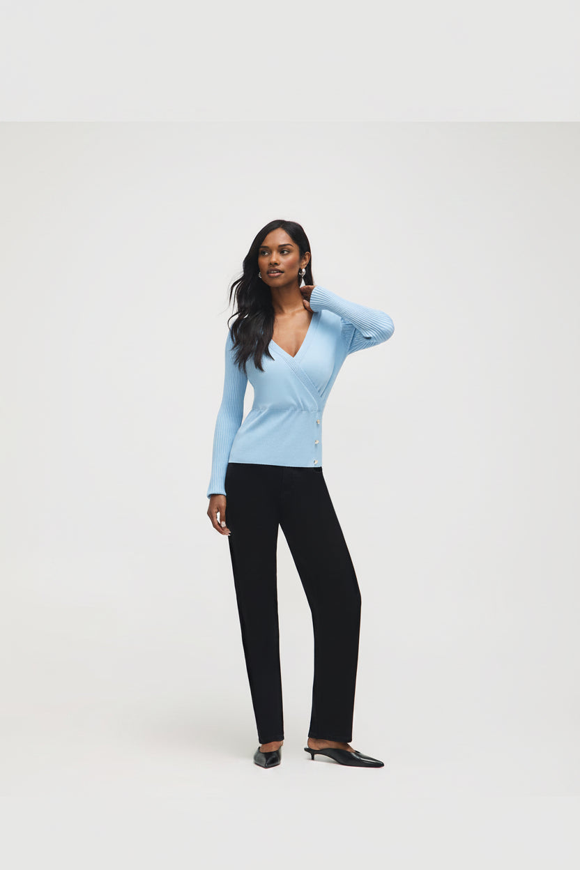 Pull cache-cœur boutonné