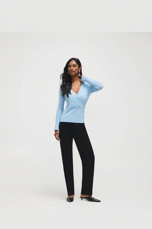 Pull cache-cœur boutonné