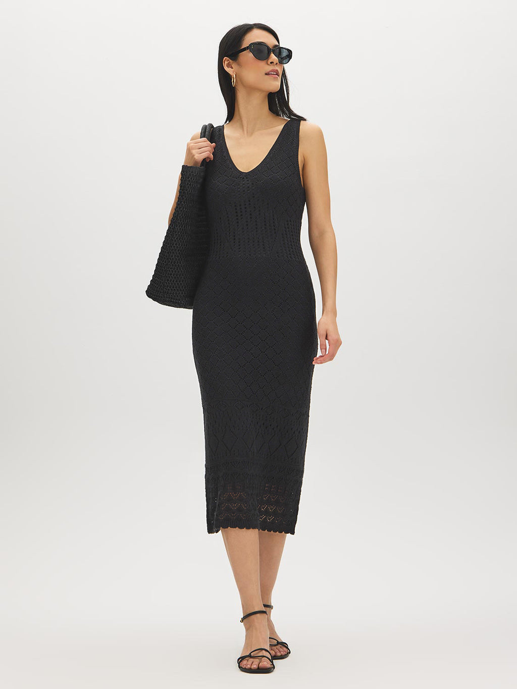 Robe midi en crochet à col en V