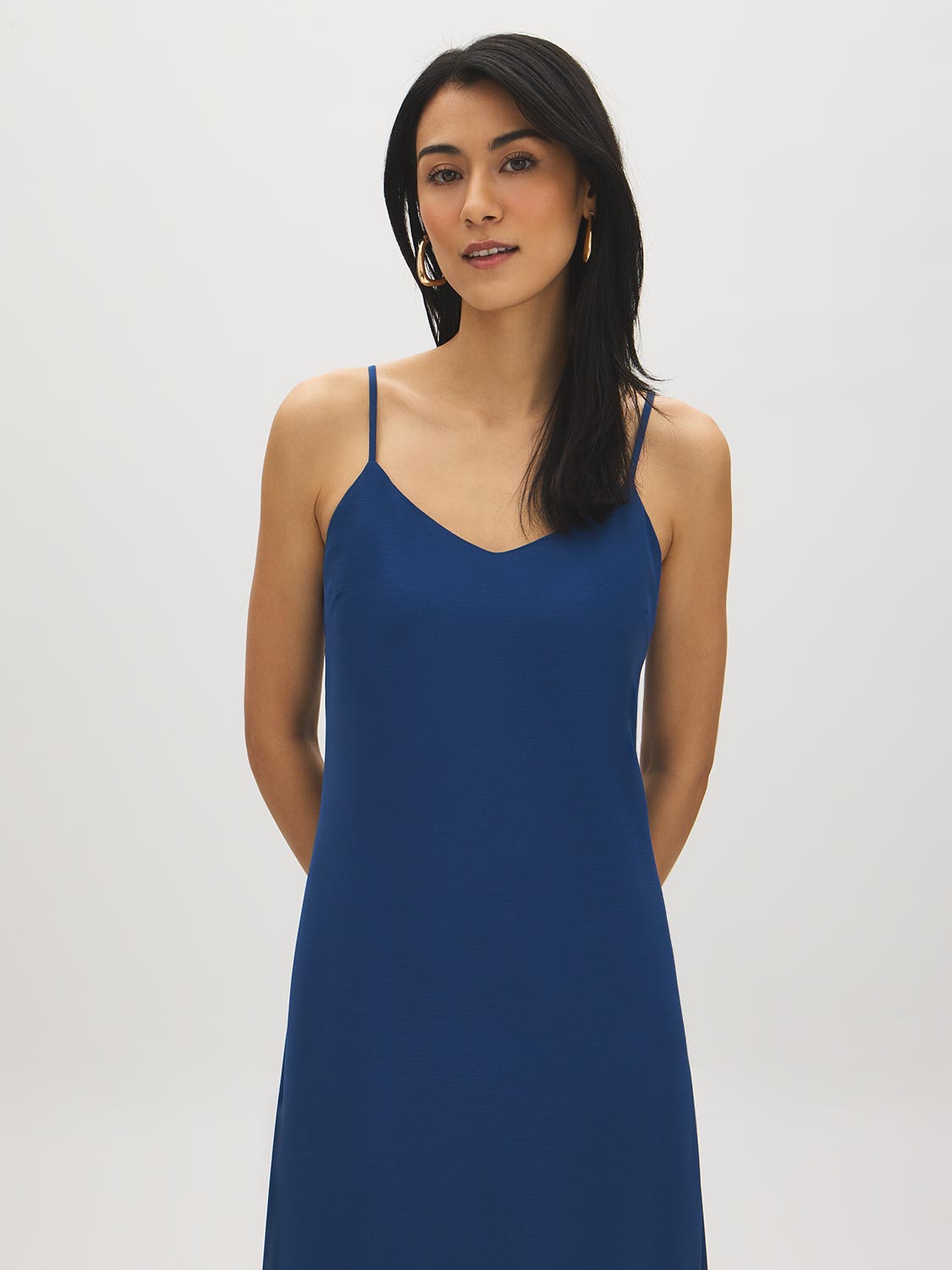 Robe nuisette fluide à bretelles réglables